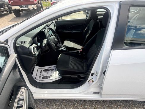 Used 2023 Nissan Versa S FWD image 36