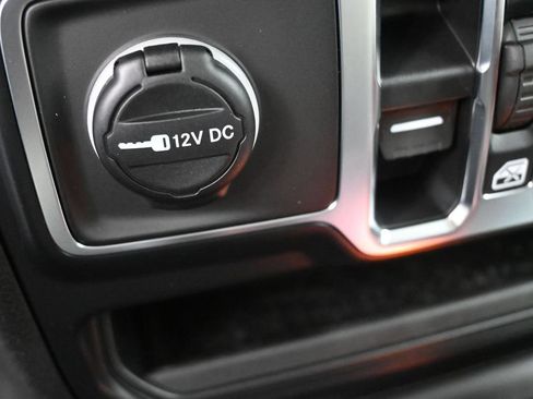 New 2026 Jeep Gladiator Sport AWD/4WD image 4