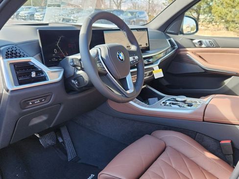 New 2026 BMW X5 xDrive50e AWD/4WD image 10
