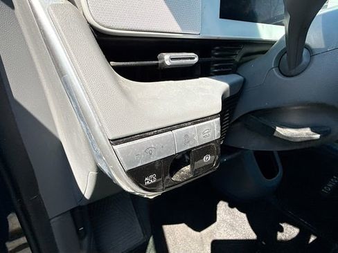 Certified 2024 Hyundai Ioniq 5 SEL image 5