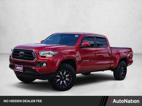 Used 2021 Toyota Tacoma SR5 RWD image 1