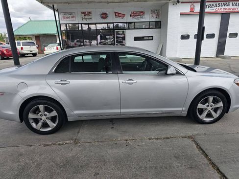 Used 2011 Chevrolet Malibu LT w/ Power Convenience Package FWD image 8