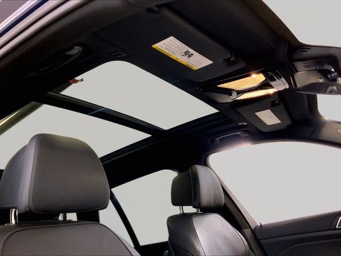 Used 2021 BMW X5 xDrive40i w/ Premium Package AWD/4WD image 13