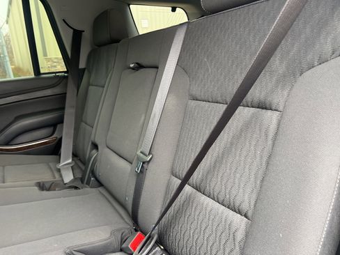 Used 2019 Chevrolet Tahoe LS image 14