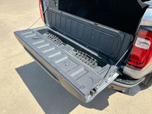Used 2024 GMC Canyon AT4 w/ Technology Package AWD/4WD image 25
