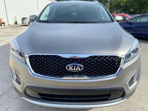 Used 2016 Kia Sorento EX AWD/4WD image 8