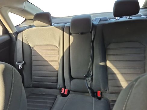 Used 2019 Ford Fusion SE FWD image 13
