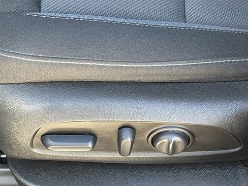 Used 2023 Chevrolet Blazer LT image 26