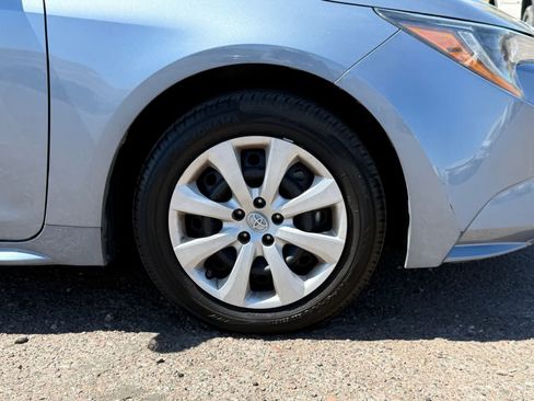 Used 2021 Toyota Corolla LE w/ Carpet Mat Package (TMS) FWD image 6
