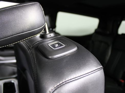 Used 2022 Jeep Grand Wagoneer Series I image 50