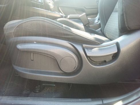 Used 2020 Kia Soul S FWD image 19