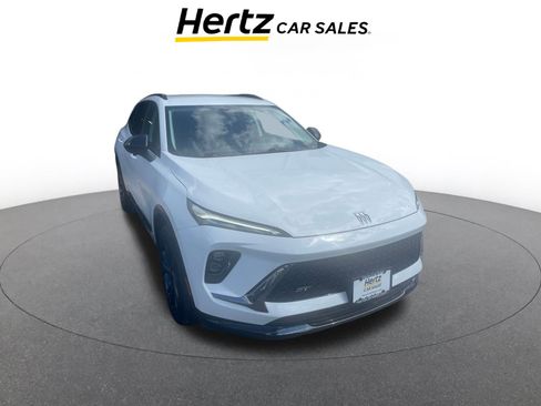 Used 2024 Buick Envision Sport Touring image 1