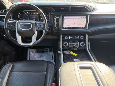 Used 2021 GMC Yukon Denali AWD/4WD image 6