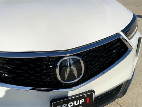 Used 2024 Acura RDX SH-AWD image 41