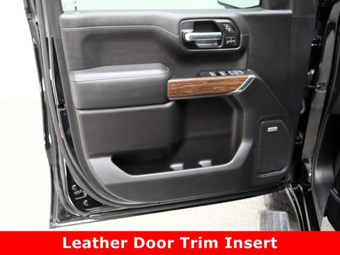 Used 2019 Chevrolet Silverado 1500 High Country w/ Technology Package image 12