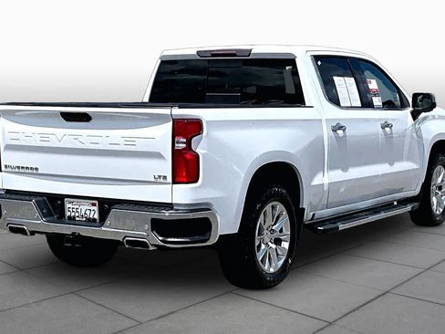 Used 2020 Chevrolet Silverado 1500 LTZ w/ LTZ Premium Package AWD/4WD image 12
