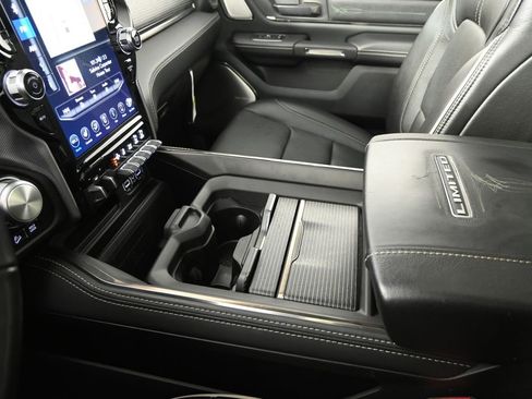 Used 2020 RAM 1500 Limited AWD/4WD image 34