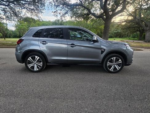 Used 2022 Mitsubishi Outlander Sport FWD image 3