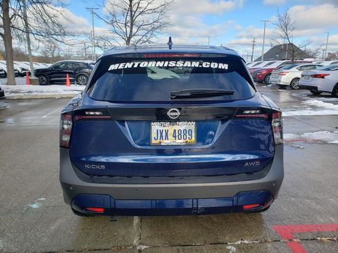 Certified 2025 Nissan Kicks SV image 6
