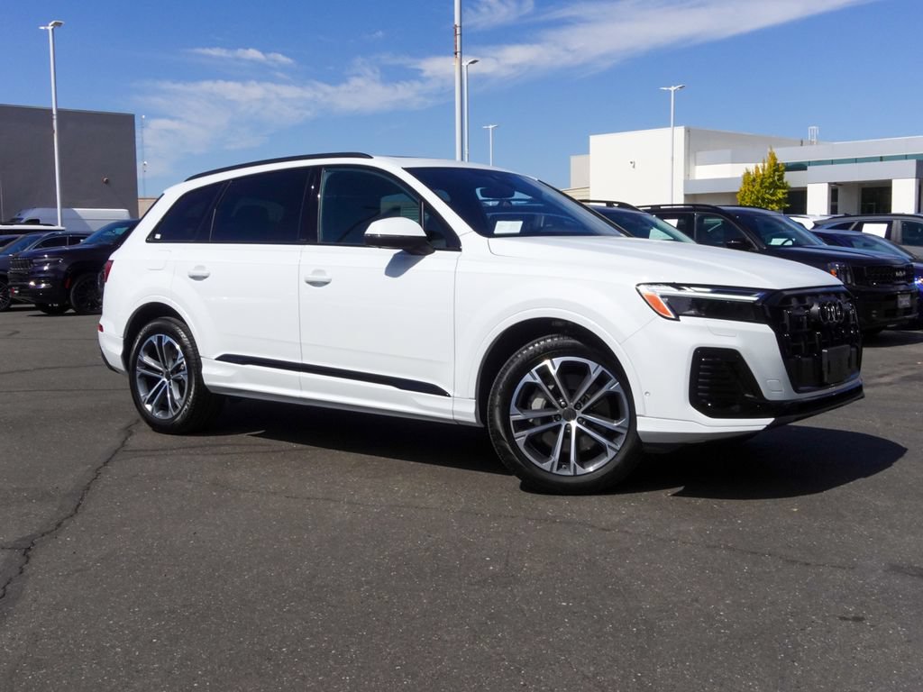 Used 2026 Audi Q7 2.0T Premium Plus w/ Premium Plus Package AWD/4WD image 5
