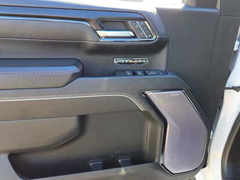 Used 2022 GMC Sierra 1500 AT4X AWD/4WD image 21