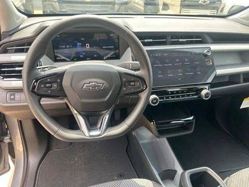 New 2027 Chevrolet Bolt LT FWD image 32