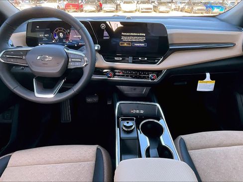 New 2026 Chevrolet Equinox ACTIV w/ Convenience Package III image 6