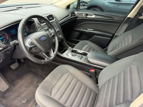 Used 2018 Ford Fusion S w/ Equipment Group 101A FWD image 10