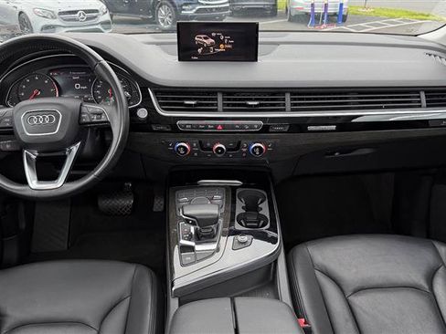 Used 2017 Audi Q7 3.0T Premium AWD/4WD image 17