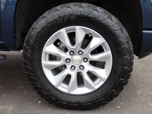 Used 2022 Chevrolet Silverado 1500 Custom AWD/4WD image 42