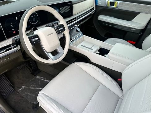 New 2025 Hyundai Santa Fe Calligraphy image 7