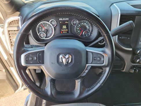 Used 2024 RAM 2500 Big Horn AWD/4WD image 18