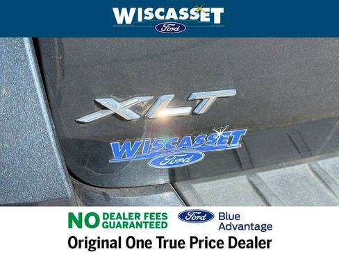 Certified 2022 Ford Explorer XLT w/ Equipment Group 202A image 21