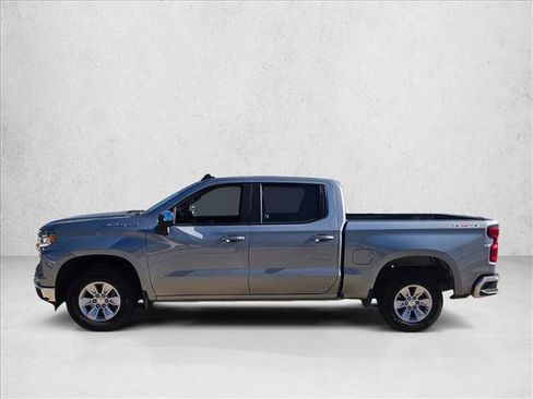 Used 2025 Chevrolet Silverado 1500 LT image 9