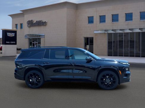 Used 2024 Chevrolet Traverse RS AWD/4WD image 4