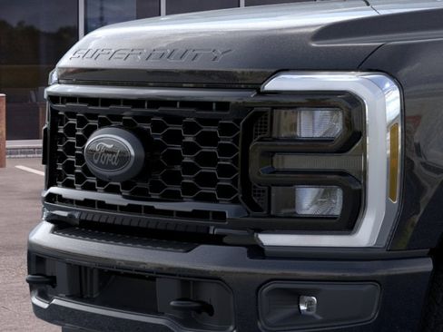 New 2026 Ford F350 Lariat w/ Black Appearance Package AWD/4WD image 39