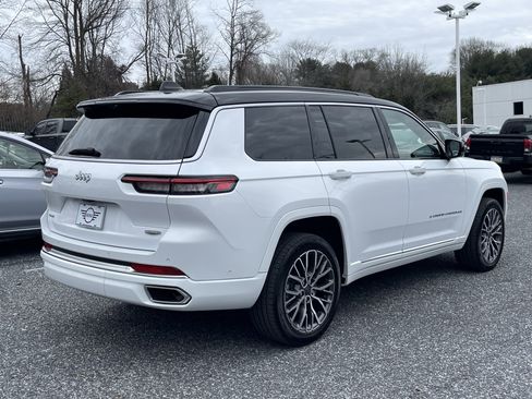 Used 2025 Jeep Grand Cherokee L Summit image 6