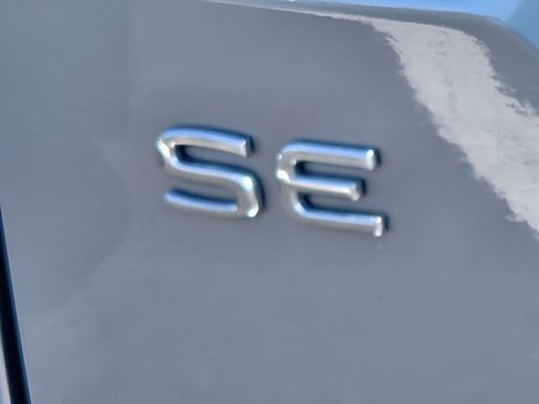Certified 2025 Volkswagen Atlas SE FWD image 37