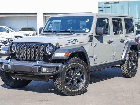 Used 2023 Jeep Wrangler Unlimited image 1