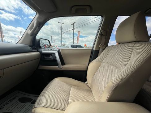 Used 2011 Toyota 4Runner SR5 image 14