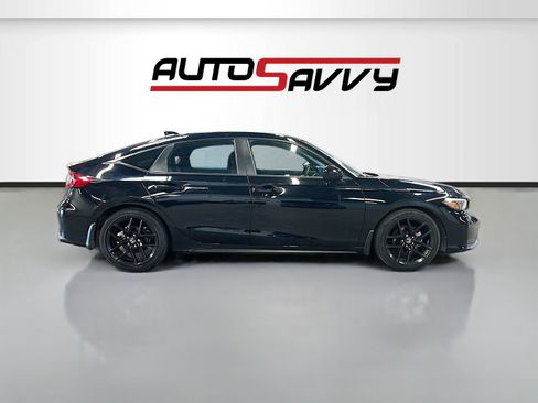 Used 2025 Honda Civic Sport image 8