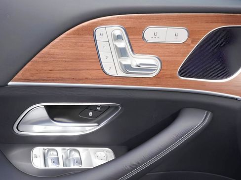 New 2025 Mercedes-Benz GLE 450 4MATIC image 21