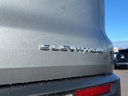 New 2026 GMC Acadia Elevation image 14