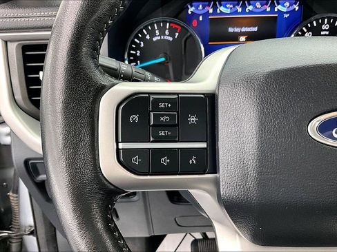 Certified 2024 Ford Expedition XLT AWD/4WD image 18