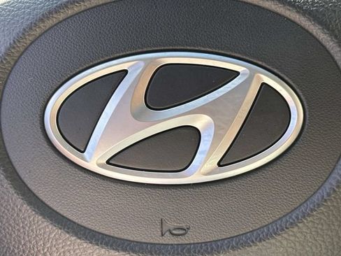 Used 2024 Hyundai Palisade Limited AWD/4WD image 31