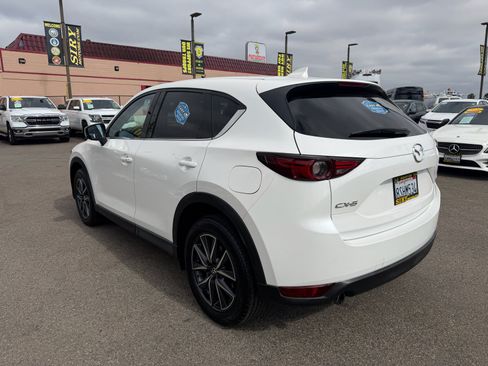 Used 2017 MAZDA CX-5 Grand Touring FWD image 6