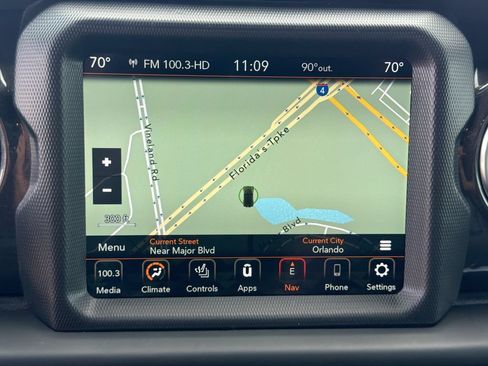 Used 2021 Jeep Wrangler Unlimited Sahara AWD/4WD image 22