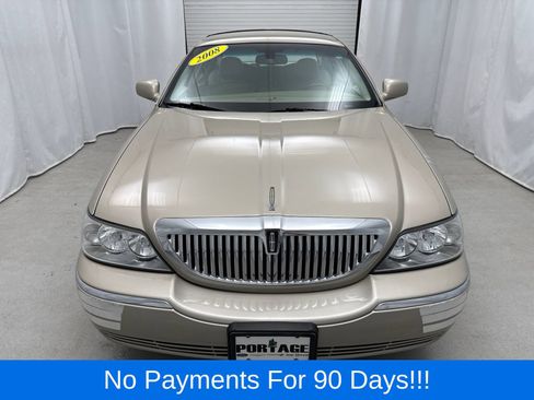 Used 2008 Lincoln Town Car Signature Limited RWD image 6