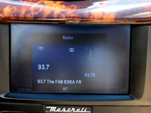 Used 2015 Maserati GranTurismo Convertible image 25