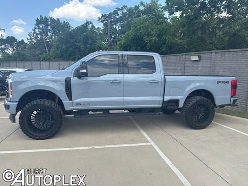 Used 2024 Ford F250 Lariat w/ Lariat Ultimate Package AWD/4WD image 1